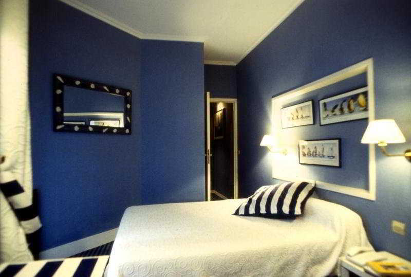 Hotel Makom Pereire Parijs